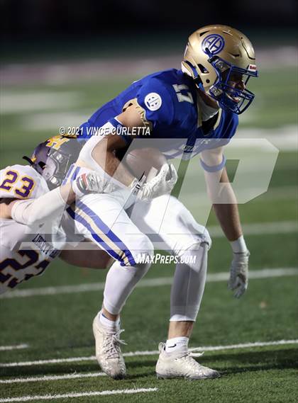 Thumbnail 2 in Alamo Heights vs. Liberty Hill (UIL 5A D2 Quarterfinal Playoff) photogallery.