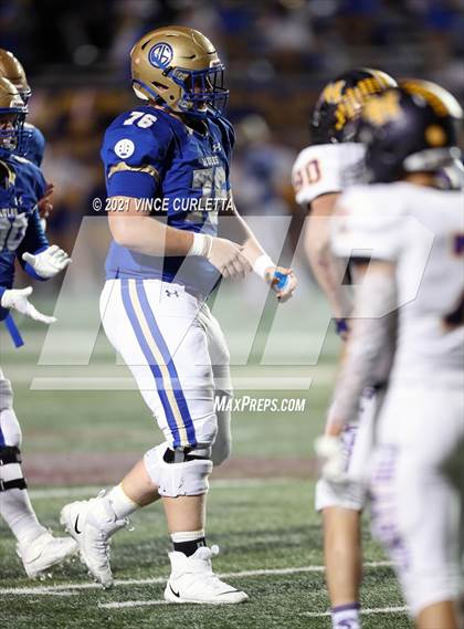 Thumbnail 2 in Alamo Heights vs. Liberty Hill (UIL 5A D2 Quarterfinal Playoff) photogallery.