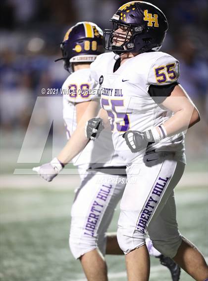 Thumbnail 2 in Alamo Heights vs. Liberty Hill (UIL 5A D2 Quarterfinal Playoff) photogallery.