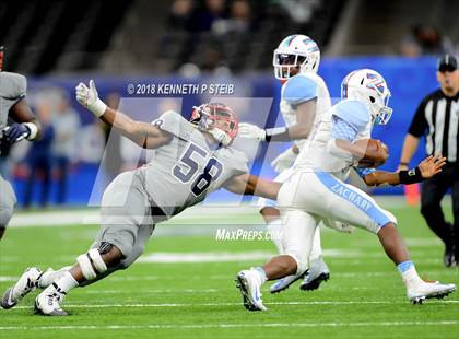 Thumbnail 3 in West Monroe vs. Zachary (LHSAA 5A Final)  photogallery.