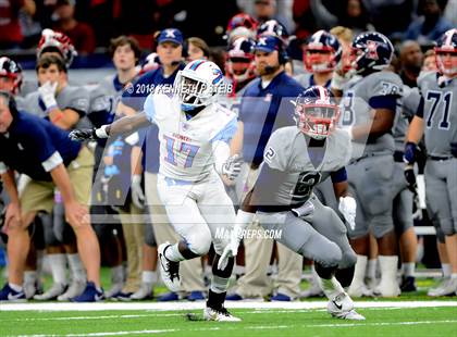 Thumbnail 3 in West Monroe vs. Zachary (LHSAA 5A Final)  photogallery.
