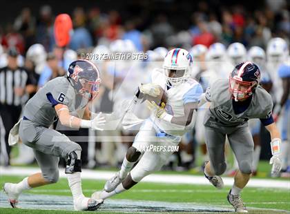 Thumbnail 1 in West Monroe vs. Zachary (LHSAA 5A Final)  photogallery.