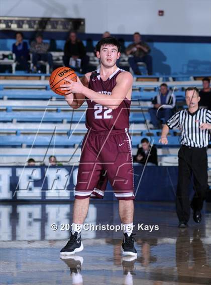 Thumbnail 3 in Benton vs Chester (Duster Thomas Hoops Classic) photogallery.