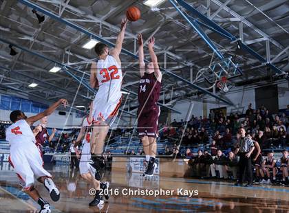 Thumbnail 2 in Benton vs Chester (Duster Thomas Hoops Classic) photogallery.