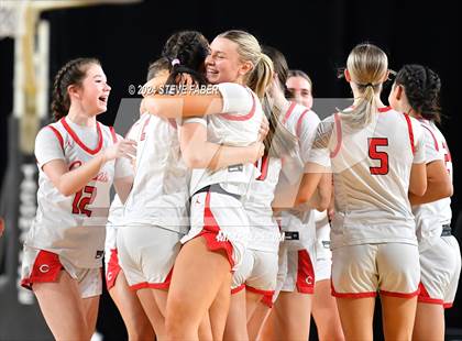 Thumbnail 3 in Sumner vs. Camas (WIAA 4A Semifinal) photogallery.