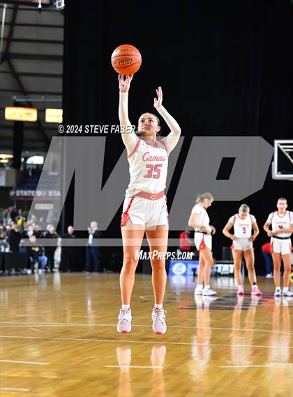 Thumbnail 1 in Sumner vs. Camas (WIAA 4A Semifinal) photogallery.