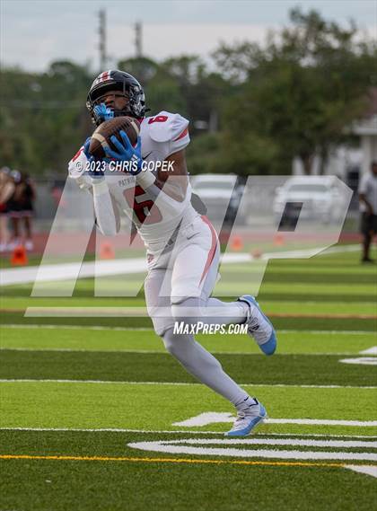 Thumbnail 3 in Carrollwood Day @ Clearwater Central Catholic photogallery.