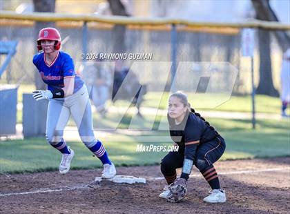 Thumbnail 2 in Selma vs. Buchanan photogallery.