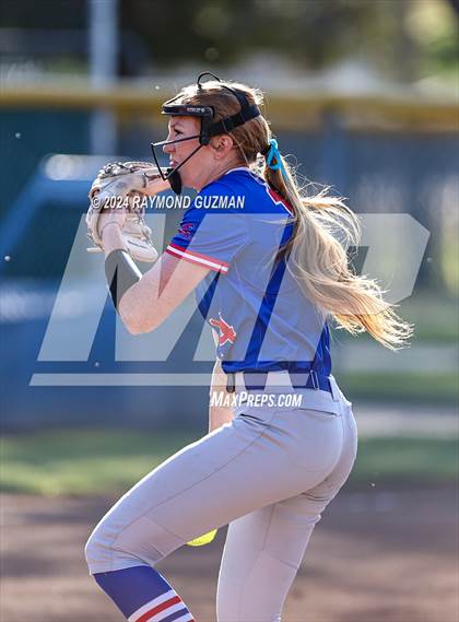 Thumbnail 1 in Selma vs. Buchanan photogallery.