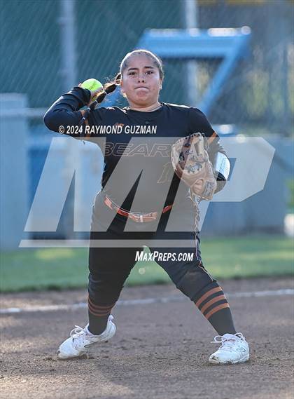 Thumbnail 3 in Selma vs. Buchanan photogallery.