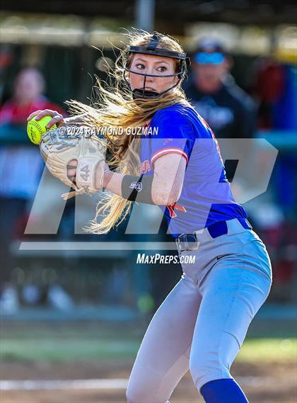 Thumbnail 2 in Selma vs. Buchanan photogallery.