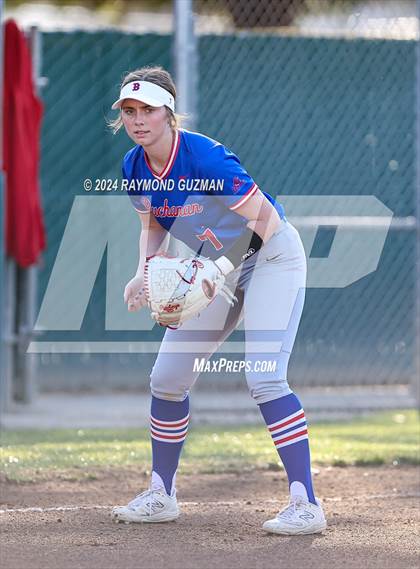 Thumbnail 2 in Selma vs. Buchanan photogallery.