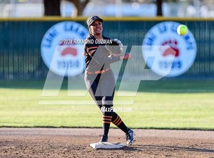 Thumbnail 2 in Selma vs. Buchanan photogallery.