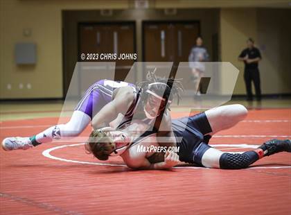 Thumbnail 2 in IHSA, 2A, Centralia Regional photogallery.