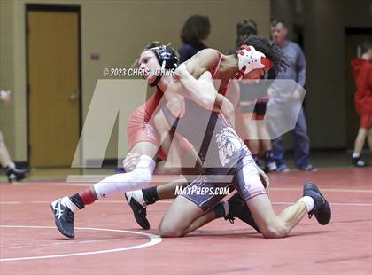 Thumbnail 1 in IHSA, 2A, Centralia Regional photogallery.