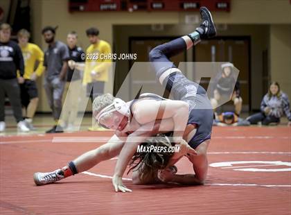 Thumbnail 2 in IHSA, 2A, Centralia Regional photogallery.