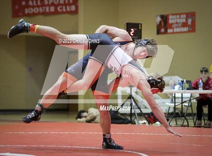 Thumbnail 3 in IHSA, 2A, Centralia Regional photogallery.