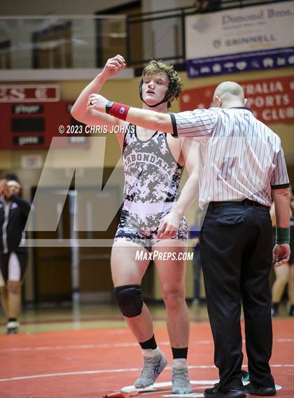 Thumbnail 1 in IHSA, 2A, Centralia Regional photogallery.