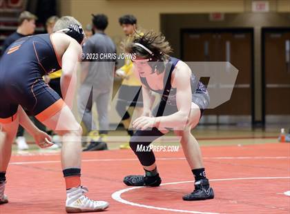Thumbnail 1 in IHSA, 2A, Centralia Regional photogallery.