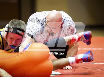 Thumbnail 1 in IHSA, 2A, Centralia Regional photogallery.