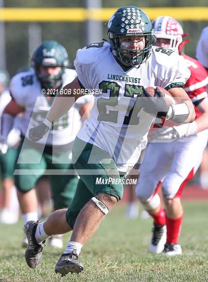 Thumbnail 2 in Lindenhurst @ Bellport photogallery.