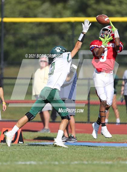 Thumbnail 2 in Lindenhurst @ Bellport photogallery.