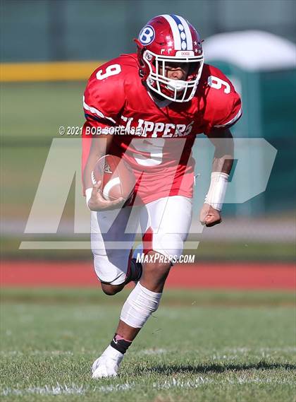 Thumbnail 1 in Lindenhurst @ Bellport photogallery.