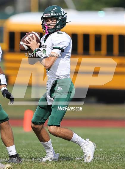 Thumbnail 2 in Lindenhurst @ Bellport photogallery.