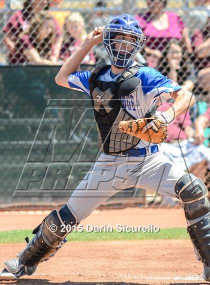 Thumbnail 2 in Pusch Ridge Christian Academy vs. Ray (AIA D4 Semifinal Playoff) photogallery.