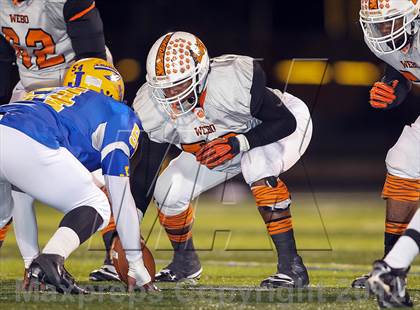 Thumbnail 3 in Lancaster vs. Jacksonville (UIL 4A Division 2 Bi-District Playoff) photogallery.