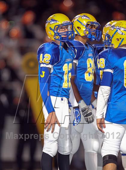 Thumbnail 3 in Lancaster vs. Jacksonville (UIL 4A Division 2 Bi-District Playoff) photogallery.