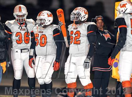 Thumbnail 3 in Lancaster vs. Jacksonville (UIL 4A Division 2 Bi-District Playoff) photogallery.