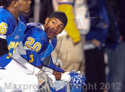 Thumbnail 1 in Lancaster vs. Jacksonville (UIL 4A Division 2 Bi-District Playoff) photogallery.