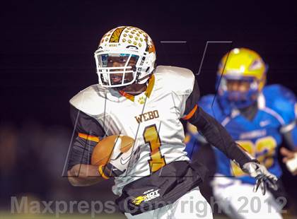 Thumbnail 1 in Lancaster vs. Jacksonville (UIL 4A Division 2 Bi-District Playoff) photogallery.