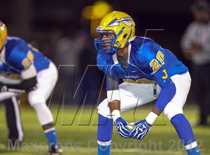 Thumbnail 3 in Lancaster vs. Jacksonville (UIL 4A Division 2 Bi-District Playoff) photogallery.