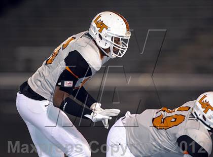 Thumbnail 1 in Lancaster vs. Jacksonville (UIL 4A Division 2 Bi-District Playoff) photogallery.