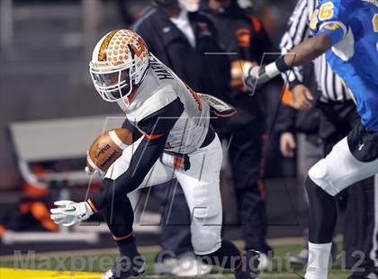 Thumbnail 2 in Lancaster vs. Jacksonville (UIL 4A Division 2 Bi-District Playoff) photogallery.