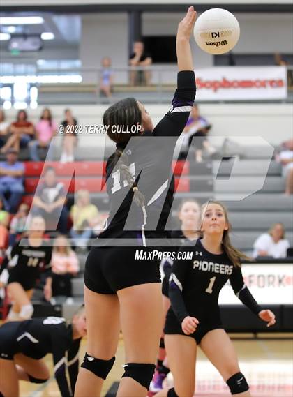 Thumbnail 3 in Lehi @ American Fork photogallery.