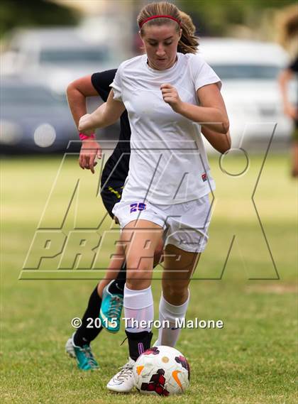 Thumbnail 3 in Hutchison vs Bartlett photogallery.