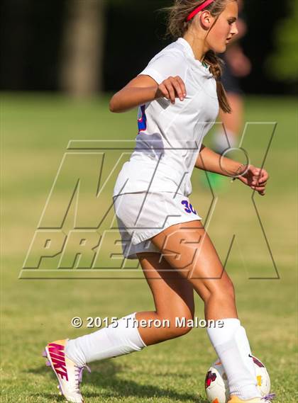 Thumbnail 1 in Hutchison vs Bartlett photogallery.