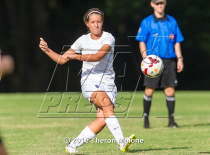 Thumbnail 2 in Hutchison vs Bartlett photogallery.