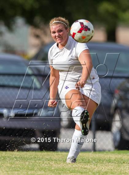 Thumbnail 2 in Hutchison vs Bartlett photogallery.