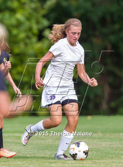 Thumbnail 2 in Hutchison vs Bartlett photogallery.
