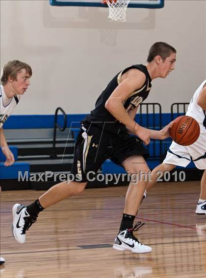 Thumbnail 2 in Alvord vs Trinity Christian (Lake Country Classic) photogallery.