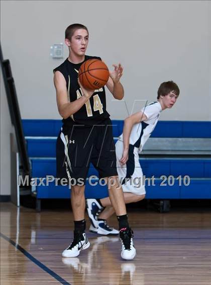 Thumbnail 1 in Alvord vs Trinity Christian (Lake Country Classic) photogallery.