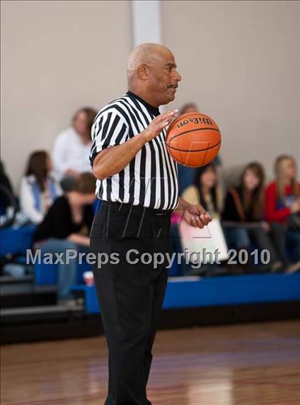 Thumbnail 3 in Alvord vs Trinity Christian (Lake Country Classic) photogallery.