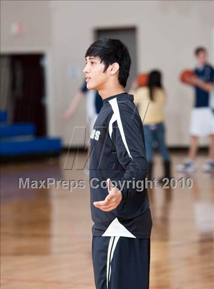 Thumbnail 2 in Alvord vs Trinity Christian (Lake Country Classic) photogallery.