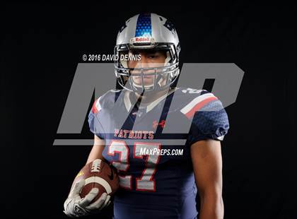 Thumbnail 2 in Liberty Senior Photos photogallery.