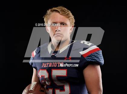 Thumbnail 2 in Liberty Senior Photos photogallery.