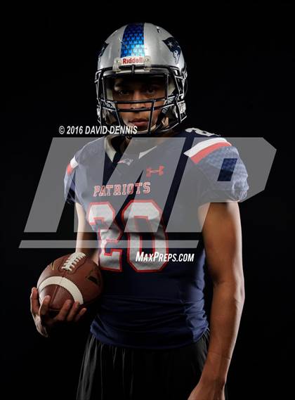 Thumbnail 3 in Liberty Senior Photos photogallery.